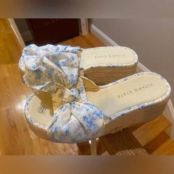 Altar'd State Light Blue Espadrille Slides - Picture 7 of 7